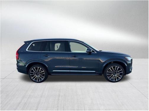 2026 Volvo XC90 B5 Plus 7-Seater