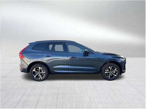 Denim Blue Metallic 2026 Volvo XC60 B5 Core