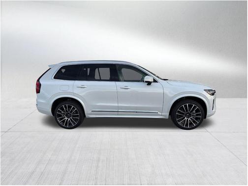 2026 Volvo XC90 B6 Ultra 7-Seater