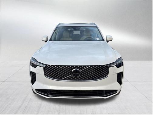 2026 Volvo XC90 B6 Ultra 7-Seater