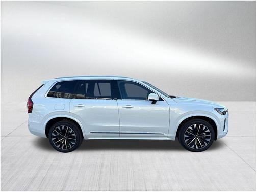 2026 Volvo XC90 Plug-In Hybrid T8 Plus 7-Seater