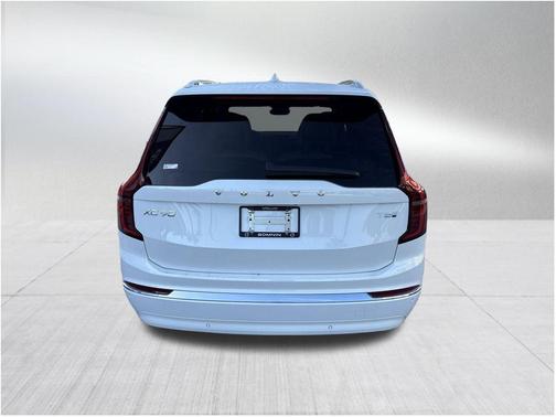 2026 Volvo XC90 Plug-In Hybrid T8 Plus 7-Seater