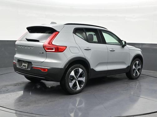 Gray Metallic 2026 Volvo XC40 B5 Plus