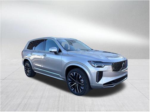 2026 Volvo XC90 B6 Plus 6-Seater