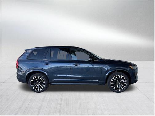 2026 Volvo XC90 Plug-In Hybrid T8 Ultra 7-Seater
