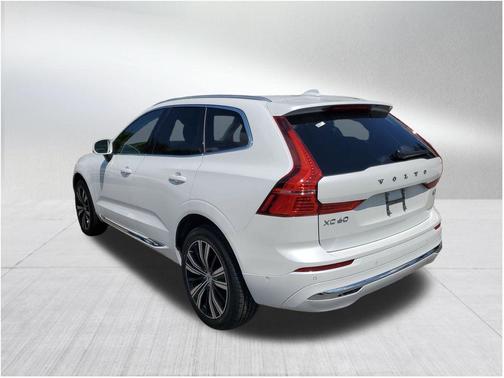 2022 Volvo XC60 B6 Inscription