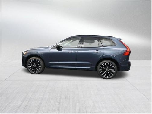 Denim Blue Metallic 2026 Volvo XC60 B5 Ultra