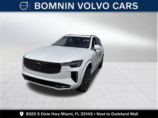 2025 Volvo XC90 B6 Ultra
