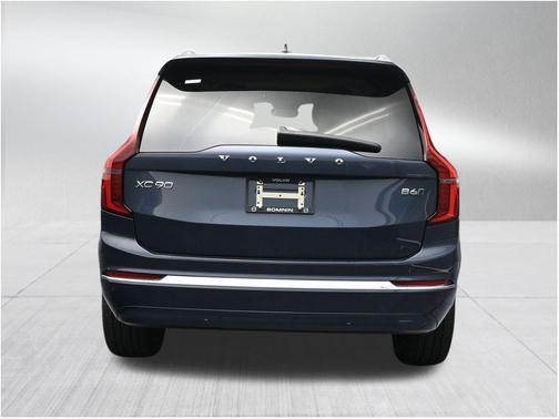 Denim Blue Metallic 2026 Volvo XC90 B6 Ultra 7-Seater