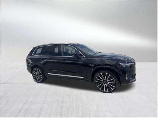 2025 Volvo XC90 B6 Ultra
