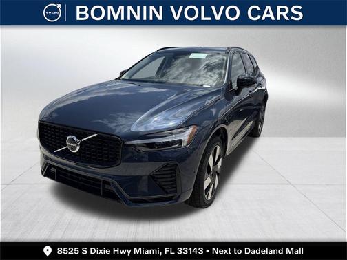 2025 Volvo XC60 Plug-In Hybrid T8 Plus