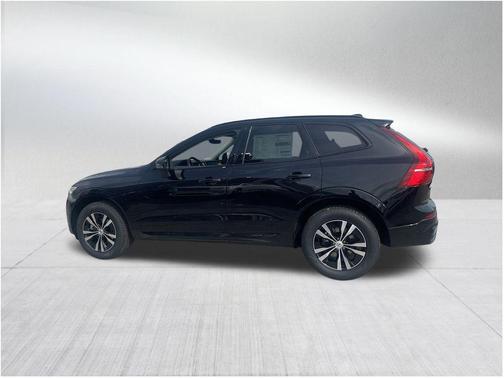 2025 Volvo XC60 B5 Core