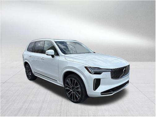 2026 Volvo XC90 B6 Ultra 6-Seater