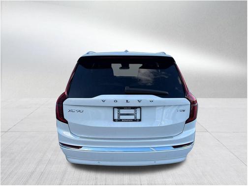 2026 Volvo XC90 Plug-In Hybrid T8 Plus 7-Seater