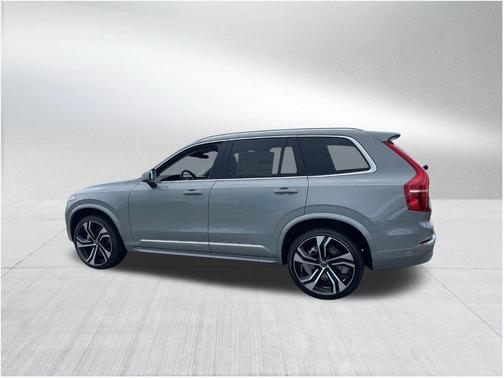 2025 Volvo XC90 B6 Ultra