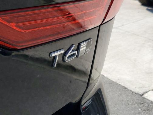 2020 Volvo XC60 T6 Inscription