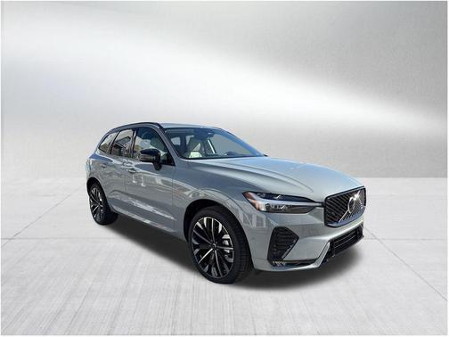 2026 Volvo XC60 B5 Ultra