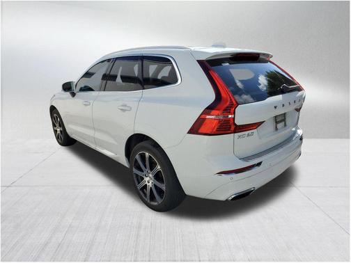 2021 Volvo XC60 T5 Inscription