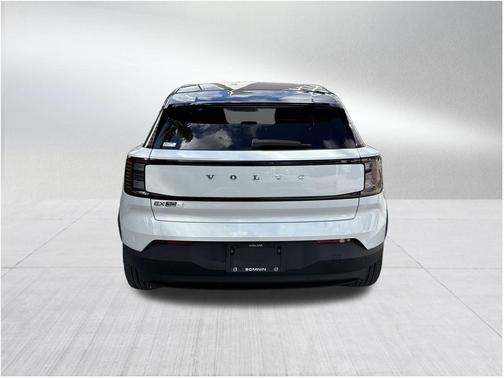 2026 Volvo EX30 Twin Motor Plus