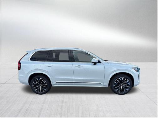 2026 Volvo XC90 Plug-In Hybrid T8 Core