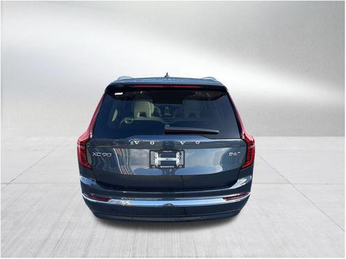2026 Volvo XC90 B6 Ultra 7-Seater