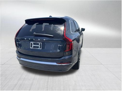 2026 Volvo XC90