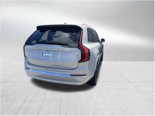2025 Volvo XC90 Plug-In Hybrid T8 Ultra 6-Seater