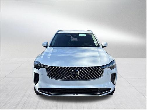 2026 Volvo XC90 B6 Ultra 6-Seater