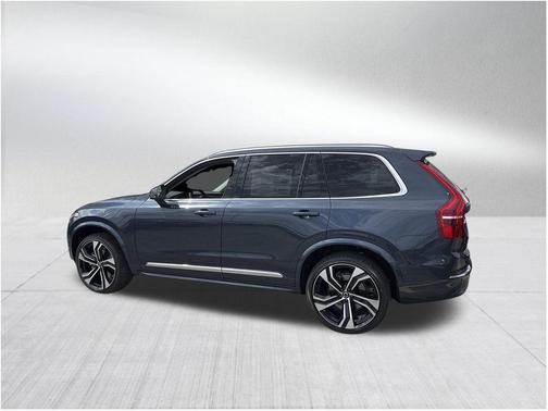 2025 Volvo XC90 B6 Ultra