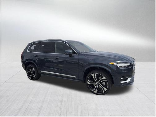 2025 Volvo XC90 B6 Ultra
