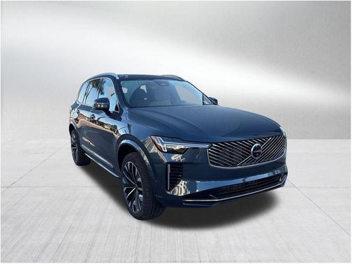 Denim Blue Metallic 2026 Volvo XC90 B6 Plus 7-Seater
