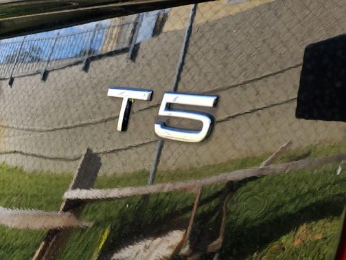 2020 Volvo XC90 T5 Momentum 7 Passenger