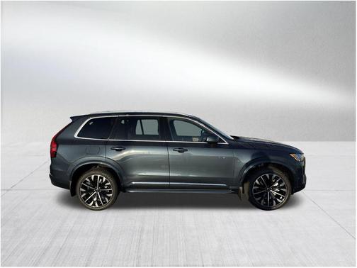 2026 Volvo XC90 B6 Plus 6-Seater