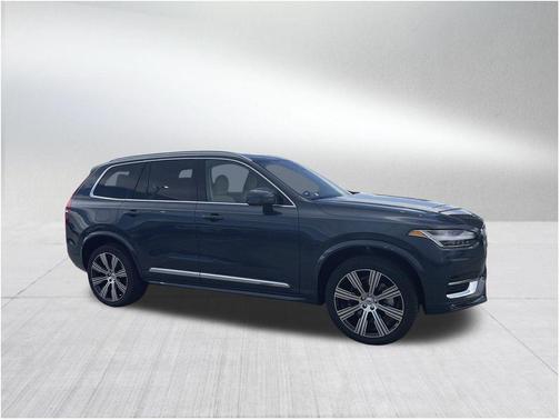 2025 Volvo XC90 B6 Plus 7-Seater