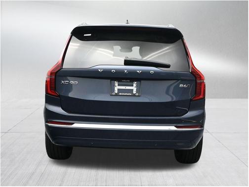 Denim Blue Metallic 2026 Volvo XC90 B6 Ultra 7-Seater