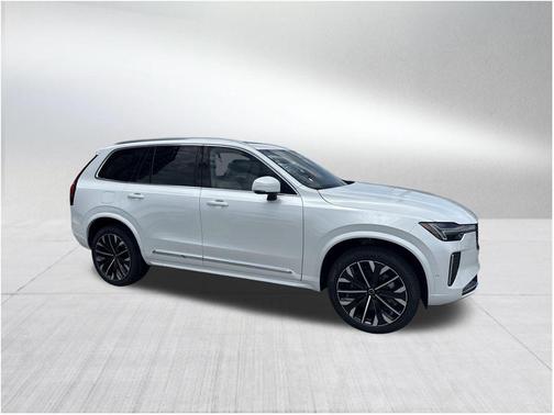 2026 Volvo XC90 B6 ULTRA