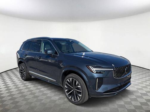 2026 Volvo XC90 B6 Ultra 7-Seater