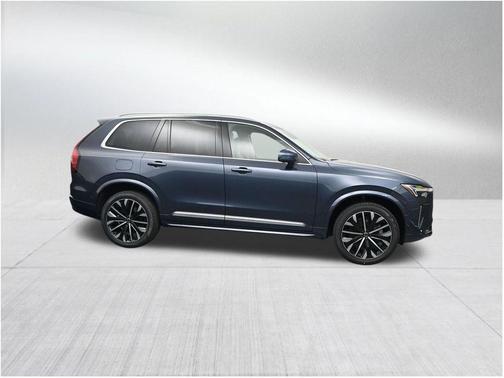 Denim Blue Metallic 2026 Volvo XC90 B6 Ultra 7-Seater