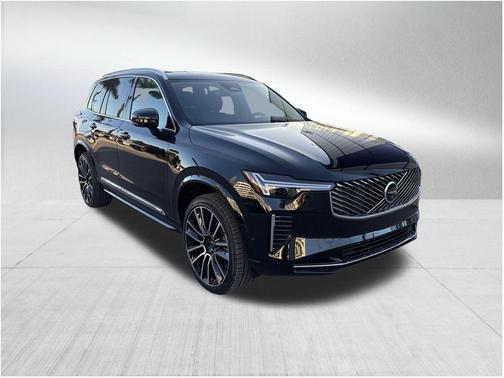 2026 Volvo XC90 B6 Plus 6-Seater