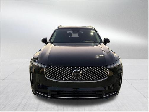 2026 Volvo XC90 B6 Ultra 7-Seater