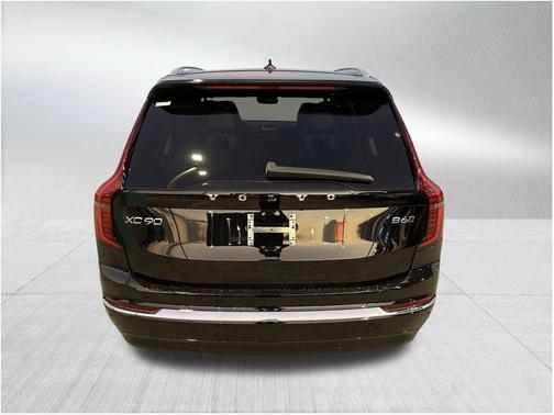 2026 Volvo XC90 B6 Ultra 7-Seater