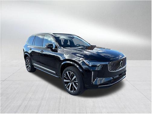2026 Volvo XC90 B5 Core
