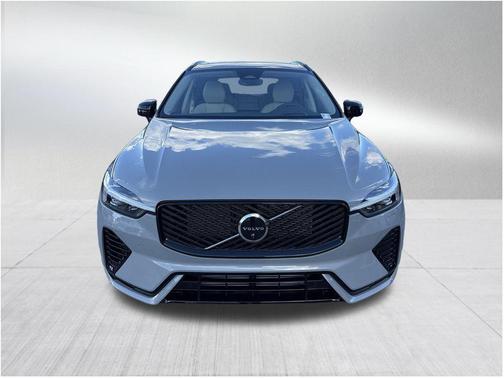 2026 Volvo XC60 Plug-In Hybrid T8 Ultra
