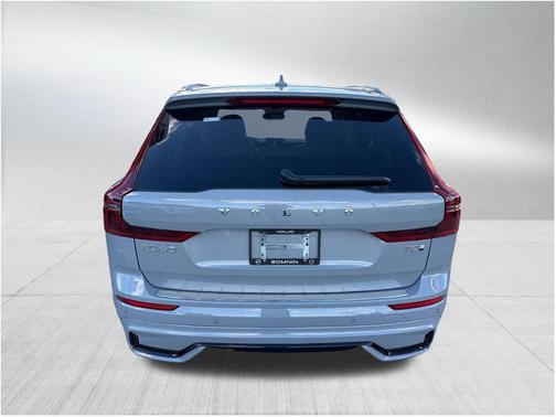 2026 Volvo XC60 Plug-In Hybrid T8 Ultra