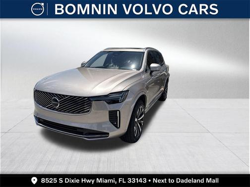 2025 Volvo XC90 B6 Core