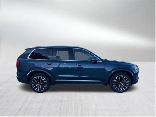 2026 Volvo XC90 Plug-In Hybrid T8 Ultra 7-Seater