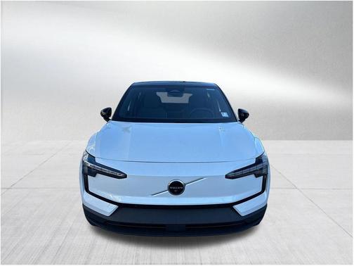 Crystal White 2026 Volvo EX30 Twin Motor Ultra