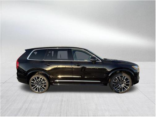 2026 Volvo XC90 B5 Plus 7-Seater