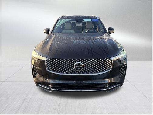 2026 Volvo XC90 B5 Plus 7-Seater