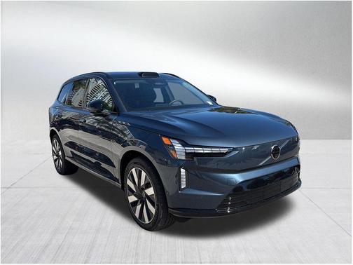 2025 Volvo EX90 Twin Motor Performance Plus 6-Seater